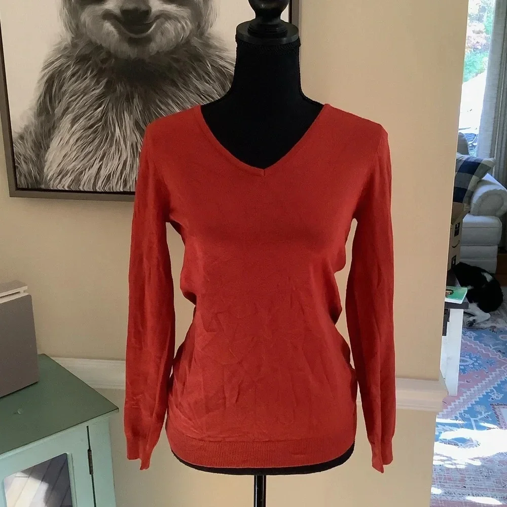 #250 NWOT Love Ellie Clay Colored Cross Back Sweater Size XS